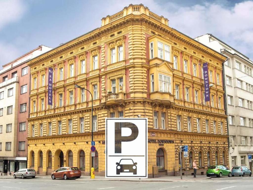 Ea Hotel Downtown Prag Exteriör bild