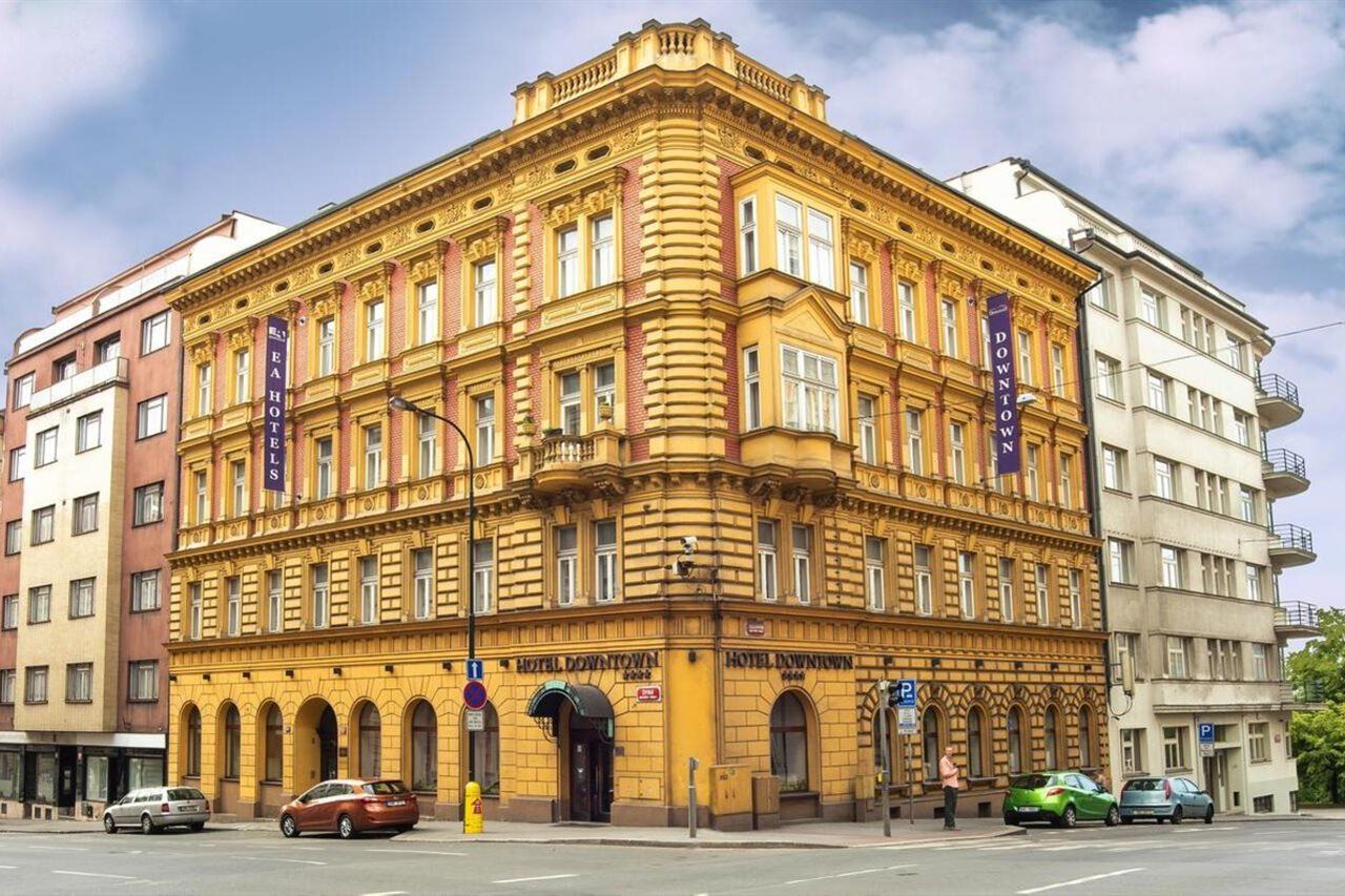 Ea Hotel Downtown Prag Exteriör bild